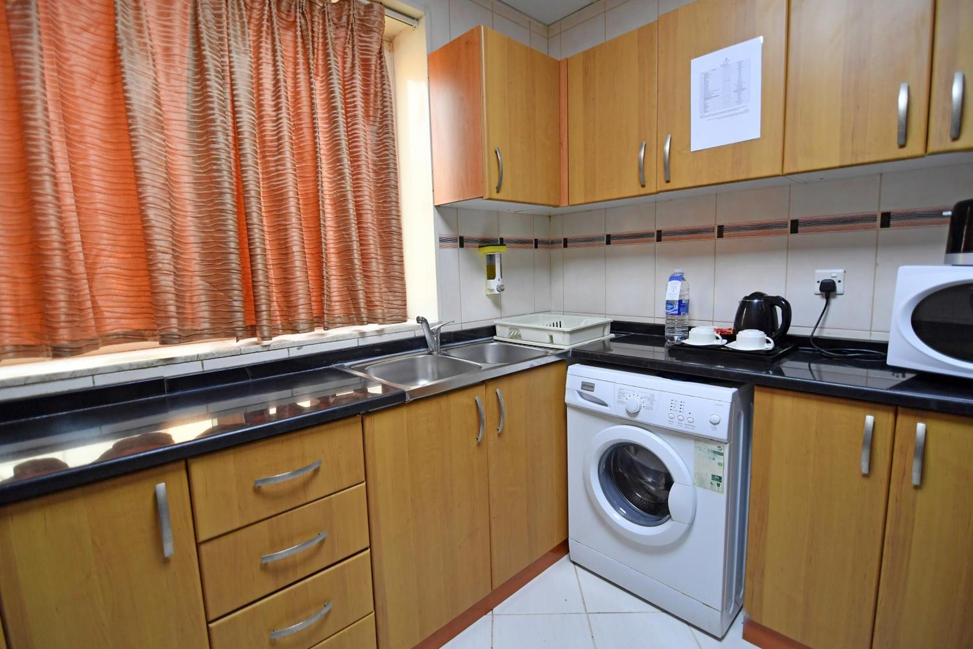 Emirates Stars Hotel Apartments Sharjah Exterior foto