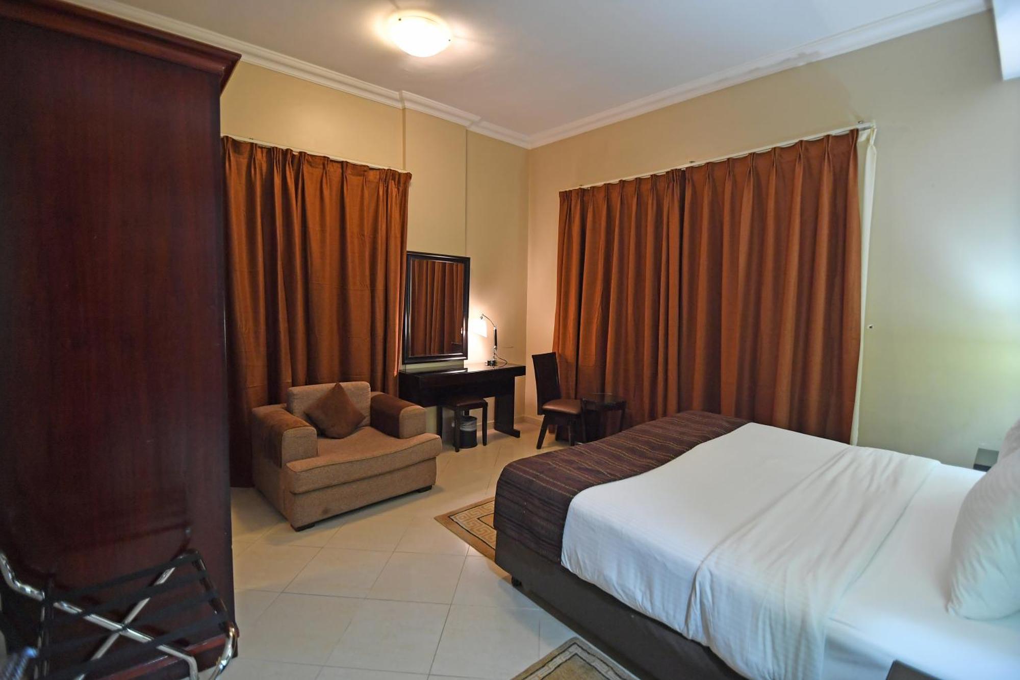 Emirates Stars Hotel Apartments Sharjah Exterior foto