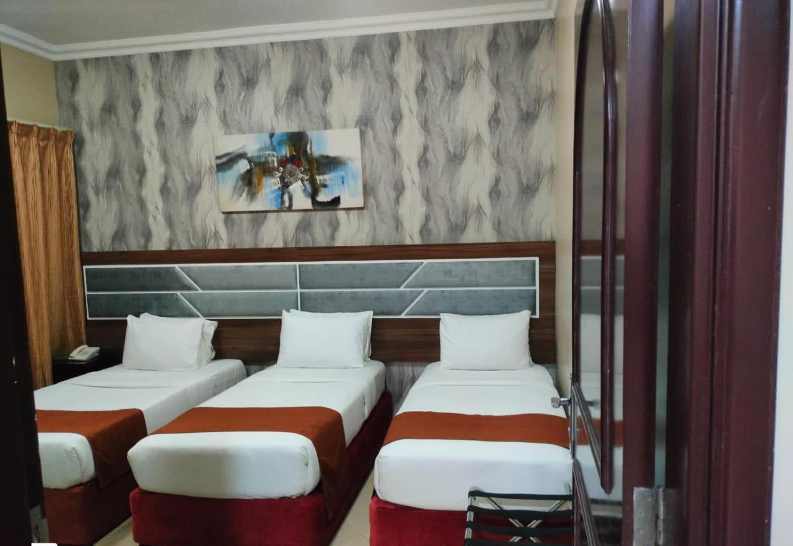 Emirates Stars Hotel Apartments Sharjah Exterior foto